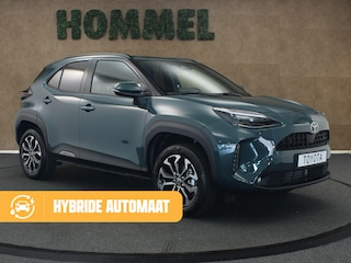 Toyota Yaris Cross 1.5 Hybrid 130 Dynamic - NIEUWE AUTO DIRECT UIT VOORRAAD LEVERBAAR - DODEHOEKDETECTIE - APPLE CARPLAY/ ANDROID AUTO - PARKEERSENSOREN VOOR/ACHTER - CLIMATE CONTROL - VOORRUITVERWARMING - STUURVERWARMING - STOELVERWARMING - ADAPTIEVE CRUISE CONTROL - CAMERA - DAB AUDIO
