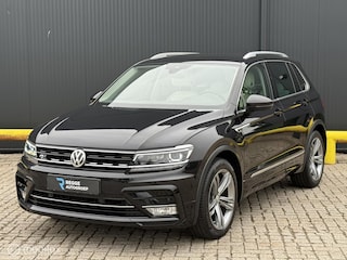 Volkswagen Tiguan 1.4 TSI ACT R-Line AUTOMAAT | TREKHAAK
