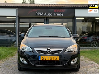 Opel Astra 1.4 Turbo Cosmo - Cruise - 1ste eigenaar- Dealer onderh.- NAP