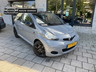 Toyota Aygo 1.0-12V Sport 5Drs Nardo Grey Turbo Kit 152 PK