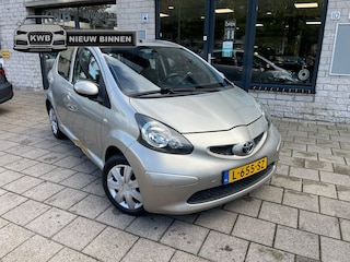 Toyota Aygo 1.0-12V 5Drs Calvin Klein Leer Airco