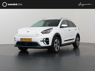 Kia Niro e-Niro DynamicPlusLine 64 kWh | Trekhaak | Schuif/kantel dak | Stoel/Stuurverwarming | Achteruitrijcamera | Adaptieve Cruise Control |