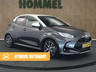 Toyota Yaris 1.5 Hybrid Executive - AFNEEMBARE TREKHAAK - DODEHOEK DETECTIE - HEAD-UP DISPLAY - JBL AUDIO - KEYLESS ENTRY/START - PARKEERSENSOREN VOOR EN ACHTER - STUUR/STOELVERWARMING - APPLE CARPLAY/ANDROID AUTO