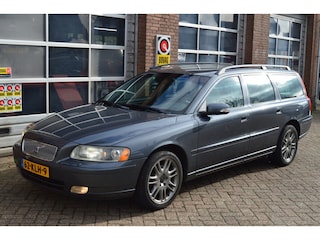 Volvo V70 2.4 D5 Edition, Trekhaak, Leer, Pdc
