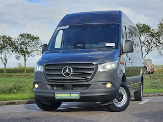 Mercedes-Benz Sprinter 317 L2H2 Mbux10 LED AC!