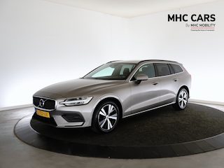 Volvo V60 2.0 B3 Momentum Business | Getint Glas | ACC | 12 maanden BOVAG |