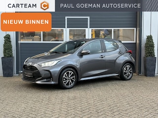 Toyota Yaris 1.5-l-VVT-i Hybrid CVT Luxe | LED | Parkeer sensoren | Camera | Dodehoek |