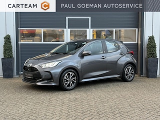 Toyota Yaris 1.5-l-VVT-i Hybrid CVT Luxe | LED | Parkeer sensoren | Camera | Dodehoek |