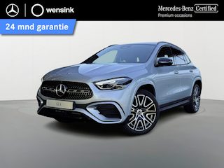 Mercedes-Benz GLA 250e 140 Years Edition | AMG line | Night | Panoramadak | Trekhaak | Sfeerverlichting | Stoelverwarming | Multibeam LED |