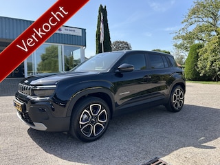 Jeep Avenger 1.2 e-Hybrid Summit