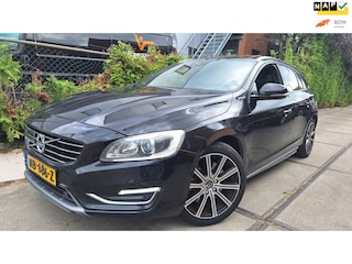 Volvo V60 2.4 D5 Twin Engine R-Design