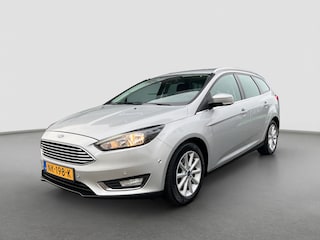 Ford Focus Wagon 1.5 150pk Titanium Automaat | 1e eigenaar | Voorruitverwarming | Carplay | Climate controle| Cruise controle | Keyless entry | Parkeersensoren voor en achter | Dealer onderhouden