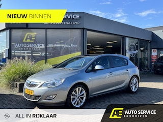 Opel Astra 1.4 Turbo Navi Edition 3 MND garantie incl. beurt-apk | Mooie budget auto met lage km stand en geheel dealer onderhouden voorzien van o.a. Trekhaak | Navigatie | Cruise Control en LMV