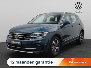 Volkswagen Tiguan 1.4 TSI eHybrid Elegance 245PK DSG Trekhaak, Parkeersensoren voor en achter, 18" LM Velgen, Side Assist, Stoel-Stuurverwarming, Elektr. Achterklep