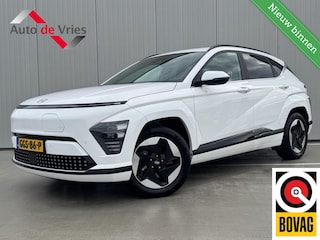 Hyundai Kona Comfort Smart 65 kWh|NL-Auto|Trekhaak