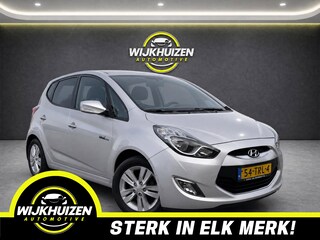 Hyundai ix20 1.4i i-Vision met Panorama dak !!! Trekhaak !!! Climate !!! Cruise !!!