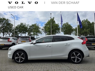 Volvo V40 T3 aut. Polar+ Sport | Adaptieve Cruise | 1e eigenaar | All Season banden | Dealer onderhouden