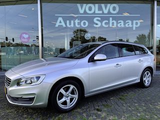 Volvo V60 2.0 D3 Nordic | Rijklaar incl garantie | Parkeersensoren voor Trekhaak Verwarmbaar voorruit