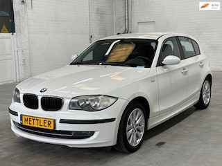 BMW 116i Introduction | Airco | Schade