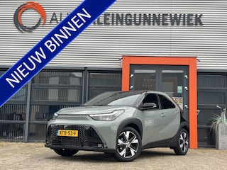 Toyota Aygo Hybrid 115 Pulse / Camera / Applecarplay/Androidauto / Parkeersensoren V+A / Stoelverwarming /