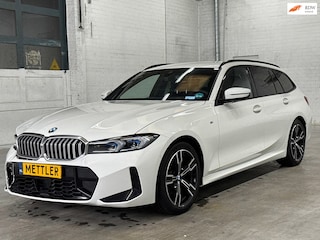 BMW 3-serie Touring 320i, M-sportpakket, M pakket, 360 camera, head-up