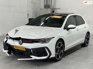 Volkswagen Golf 2.0 TSI GTI | 8.5 | IQ Light | Panoramadak | Limited Edition | Head up display