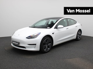 Tesla Model 3 RWD Long Range | WORDT VERWACHT | APPLE CARPLAY | ANDROID AUTO | ACHTERUITRIJCAMERA | ELEKTRISCHE KOFFERKLEP | LEDEREN BEKLEDING | CLIMATE CONTROL | ADAPTIVE CRUISE CONTROL | LED VERLICHTING |