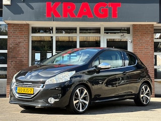 Peugeot 208 Allure 1.4 VTi 95 pk - sportief - APK 07-2027!