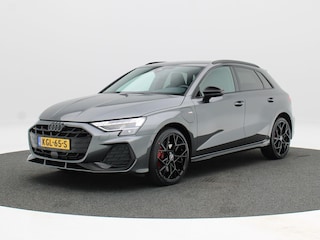 Audi A3 Sportback 45 TFSi e 272 Pk S-Line Competition | Stoelverwarming | Trekhaak | Camera | Adaptive Cruise | Climatronic | CarPlay | Sonos Audio | 19 Inch | 6.106 Km !!