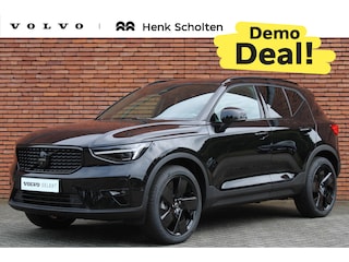 Volvo XC40 B4 Plus Black Edition | 360 Camera | Panoramadak | Extra Getint Glas | Elektrisch Verstelbare Voorstoelen | 20'' Lichtmetalen Velgen | Apple Carplay/ Android Auto | Verwarmbare Voorstoelen