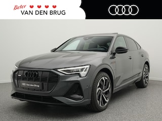 Audi E-tron 55 quattro S edition 95 kWh | Head-Up Display | Panormadak | Leder | Bang & Olufsen | Stoelverwarming | Achteruitrijcamera | Luchtvering | Side Assist |
