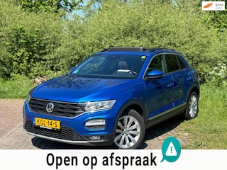 Volkswagen T-Roc 1.5 TSI / AUTOMAAT / PANO / CAMERA