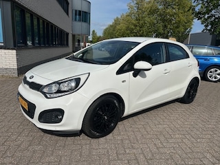 Kia Rio 1.2 CVVT BusinessL. CRUISE BLUETH LED NAP!