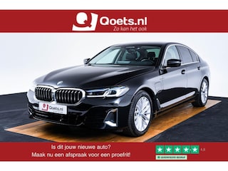 BMW 530e Luxury Line - Driving Assistant Professional - Head up - Comfort Access - BMW Laserlight - Getinte Ruiten - High Beam Assistant - Comfortstoelen - Stuurwielrand verwarmd -