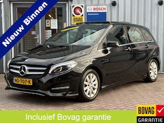 Mercedes-Benz B-klasse 180 Lease Edition Plus | AUTOMAAT | PANO | TREKHAAK | CAMERA | NAVI | CRUISE |