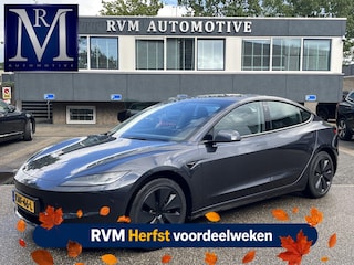 Tesla Model 3 Premium Long Range AWD 78 kWh VAN: 50.900,- VOOR: 47.440,- UW HERFSTVOORDEEL: 3.460,-| 8.000KM!| TESLA GARANTIE T/M 6-2030 OF 80.000KM! ACCU + AANDRIJFLIJN T/M 2034 OF 192.000KM!|