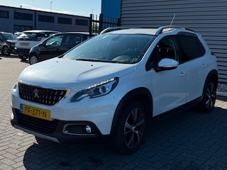 Peugeot 2008 1.2 PureTech Allure