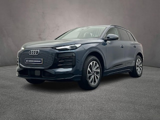 Audi Q6 e-tron edition performance 306PK 100 kWh | Stoelverwarming | 19-Inch | Sportstoelen | Privacy-Glas | Navi | Smartphone-Interface |