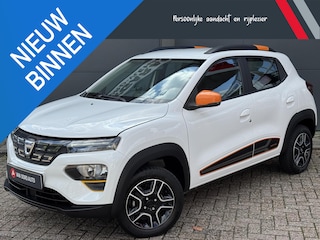 Dacia Spring Comfort Plus 27 kWh / Geen Import / Leder / Camera