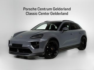 Porsche Macan 4