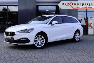 Seat Leon 1.0 TSI STYLE / Navi / Virtual dashboard/ Park-assist / Camera / App-Connect / ACC