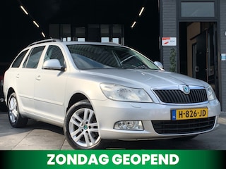 Skoda Octavia Combi 1.4 TSI Elegance|Cruise|PDC|Stoelverwarm