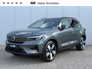 Volvo EX40 Single Motor Extended Range Ultra Europa 82 kWh | 45th Anniversary Edition | Panoramisch schuif-/ kanteldak | Harman Kardon | Elektrisch verstelbare voorstoelen met geheugen functie | 5 jaar garantie - (2 jaar extra fabrieksgarantie) | 20 inch lichtmetalen velgen | Extra getint glas achter | Verwarmde voorstoelen en stuurwiel | Pilot assist | Adaptieve cruise control