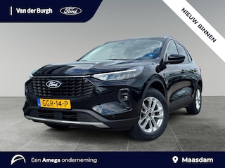 Ford Kuga Titanium 2.5 Plug-in Hybrid 243pk | Wegklapbare trekhaak | 2.100 kg geremd trekgewicht | All weather banden