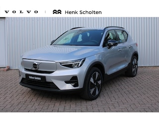 Volvo EX40 Single Motor Extended Range Plus 82 kWh | Trekhaak | Verwarmbare voorstoelen en stuurwiel | Keyless | Apple carplay/Android auto | Adaptieve cruise control | Warmtepomp