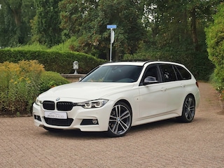 BMW 3-serie Touring 320i M Sport Edition Panodak/Leer