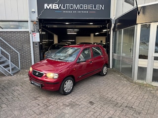 Suzuki Alto 1.1 GLS/5 deurs/automaat/Apk/Nap/Distr. Vervangen!