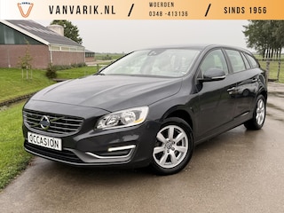 Volvo V60 2.0 T5 Kinetic RIEM V.V. | ADAPT. CRUISE | TREKHAAK | D-O | NAVIGATIE | LEER | NL-AUTO
