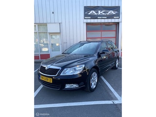 Skoda Octavia Combi 1.2 TSI Ambition Business | 1e Eigenaar | Dealer Onderhouden | Climate & Cruise control