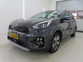 Kia Niro 1.6 GDI DYNAMICLINE I AUTOMAAT I TREKHAAK I P-CAMERA I CLIMATE CONTROL I APPLE CARPLAY
